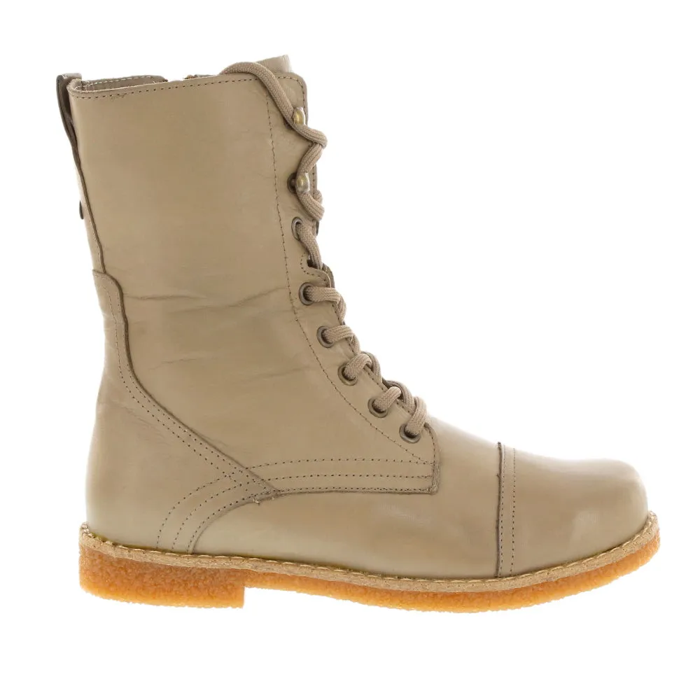 Boot Rilassare 'Tomika' / Elmwood