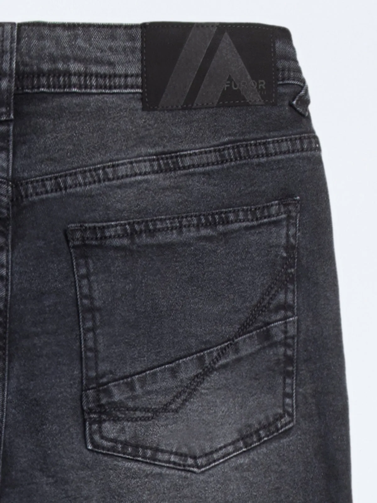 Slim Fit Jeans - FMBP24-027